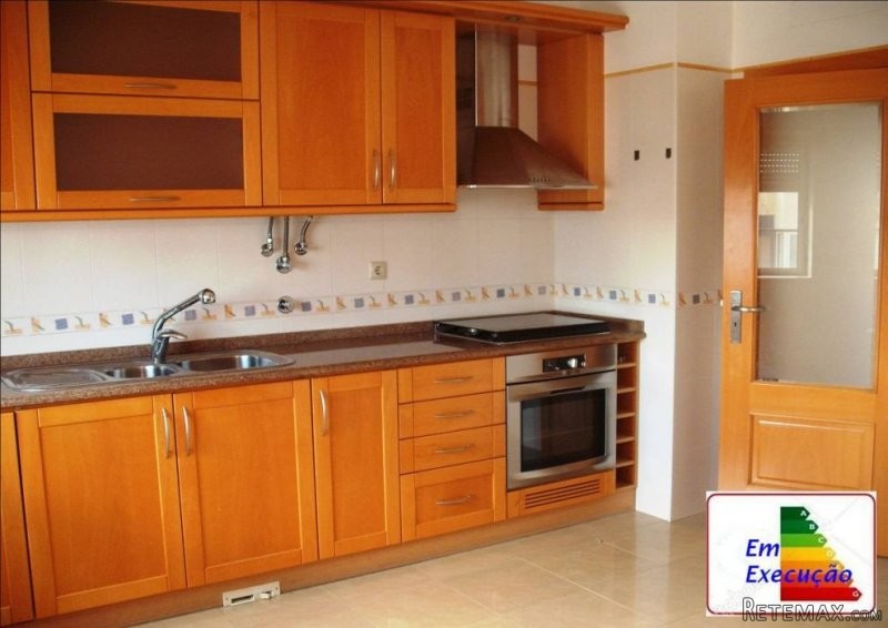 Apartment, Three Bedrooms In The Center..