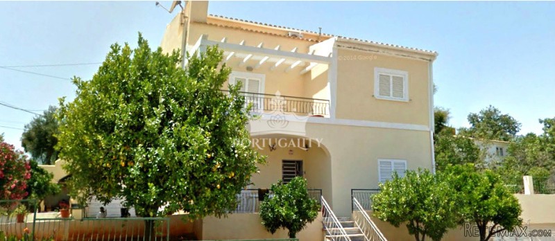 Apartment T2+1 In Almancil