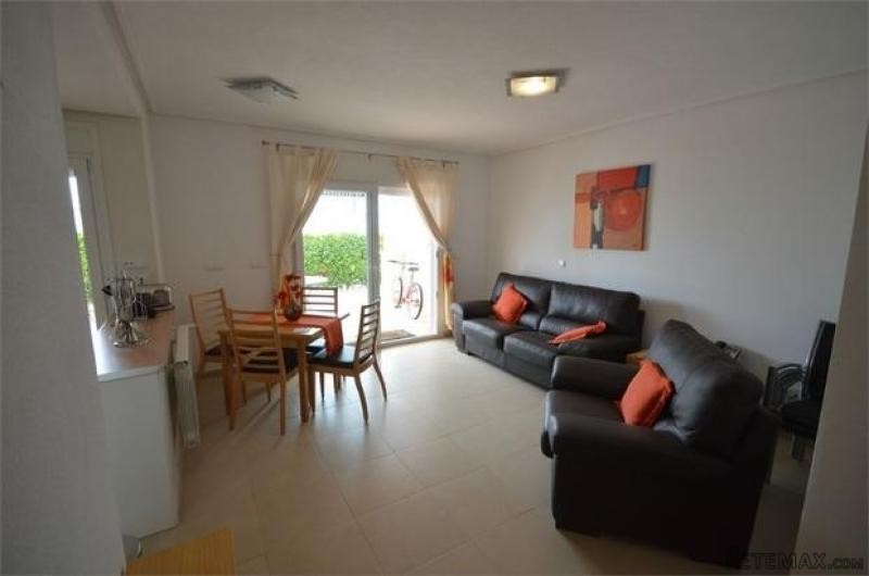 2 bedroom town house for sale - 2