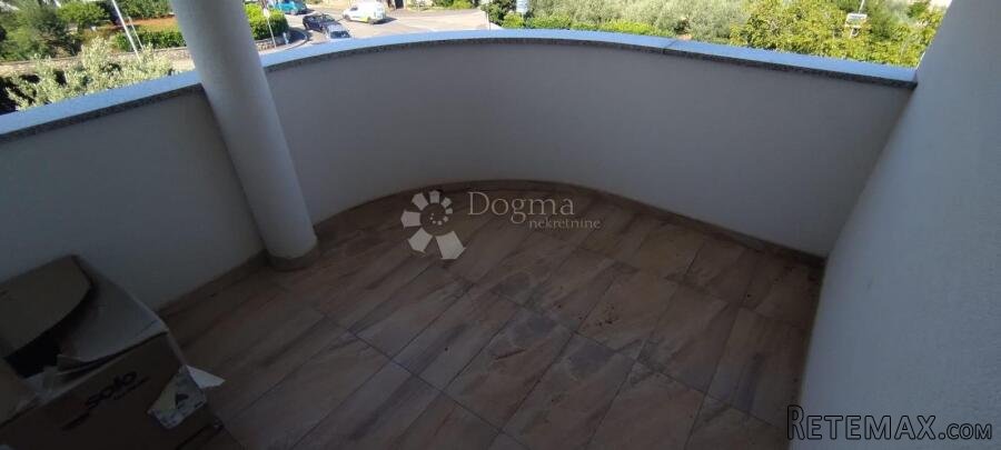 APARTMAN S POGLEDOM NA MORE - MALINSKA - 2