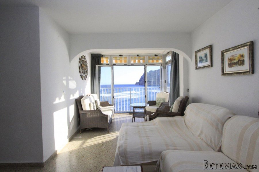 Enjoy the unrepeatable sea views from all the rooms of.. - 2