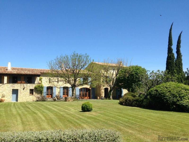 Renovated Stone Mas With Views And..