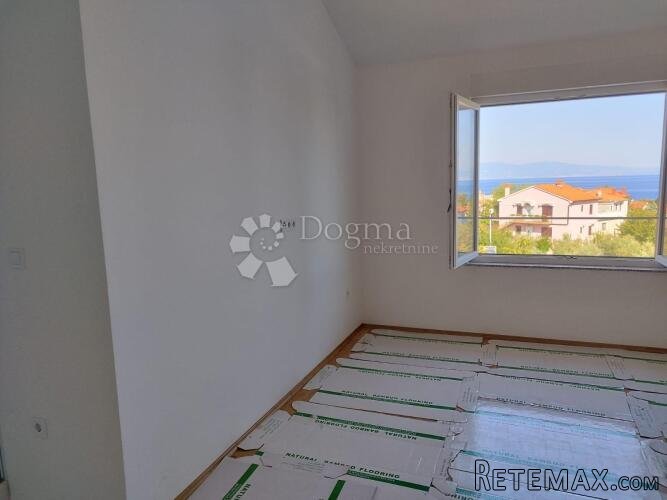 APARTMAN S POGLEDOM NA MORE - MALINSKA - 5