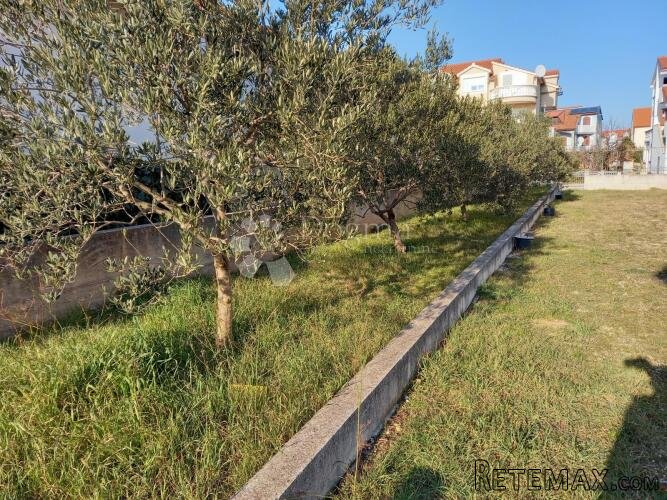 VODICE - KUĆA 800 M2 ODLIČNA PRILIKA - 6