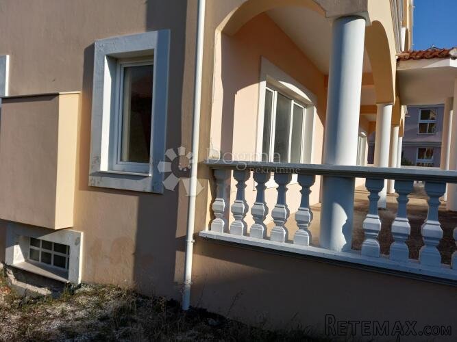 VODICE - KUĆA 800 M2 ODLIČNA PRILIKA - 8