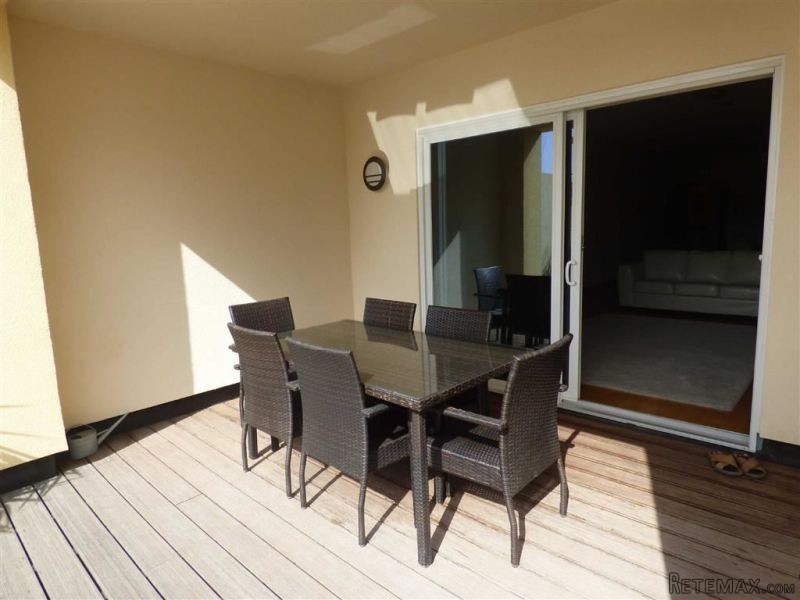 3 bed apartment in The Sails - 2