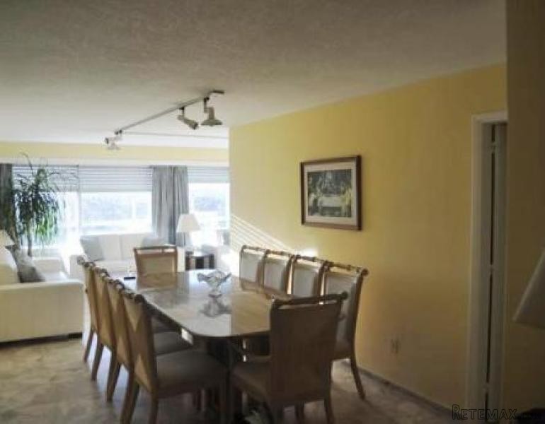 3 Bedroom Apartment - For Sale - Mansa - 2