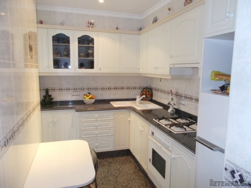 P08 Flat of 4 bedrooms for sale in Denia - 2