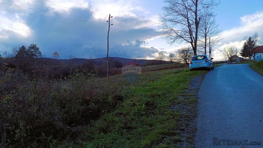 Slunj-Nikšići , Građevinsko zemljište 2 551 m2