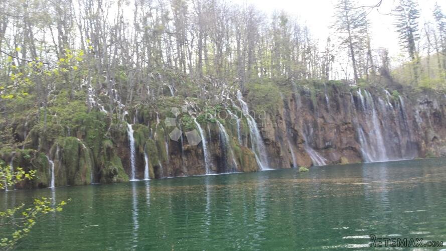 Građevinsko zemljište blizu Plitvičkih jezera - 3