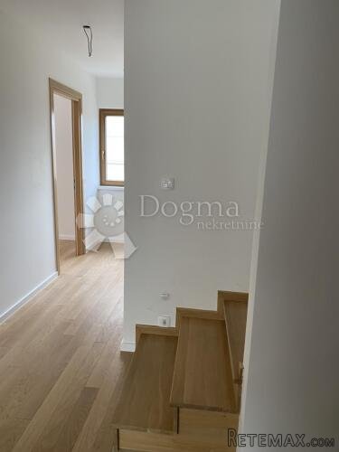 Luksuzan penthouse u baroknoj jezgri! - 3