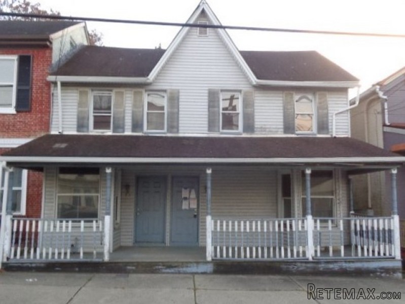 31 Church Street Bloomsbury, NJ, 08804..