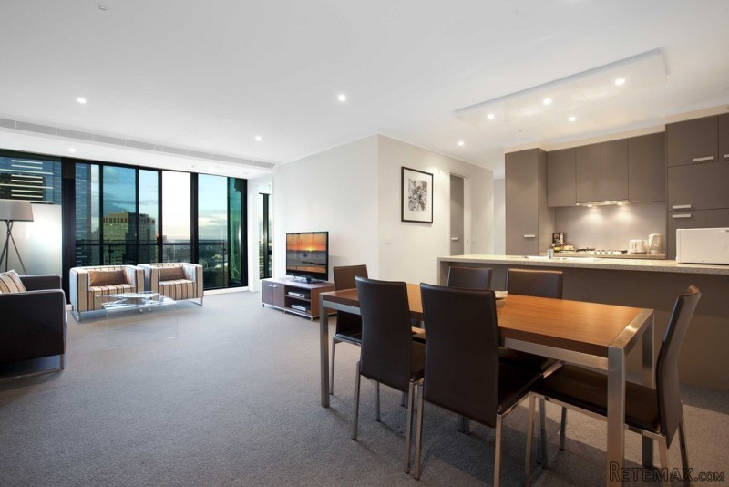 Divine Luxury On The 33rd Floor