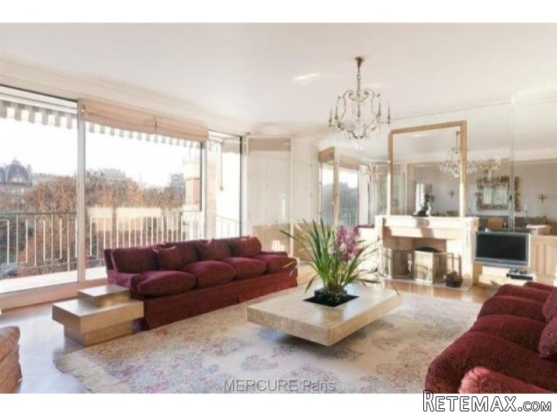 2 bedroom Flat For Sale: 75116 PARIS