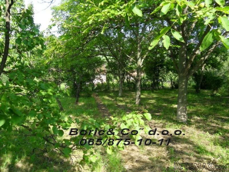 Prodajem Građevinsko Zemljište - 2