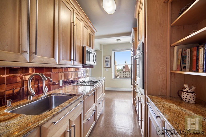 2 bedroom Apartment For Sale: 245 WEST.. - 2