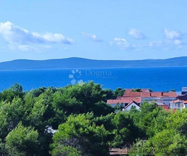 Luksuzna novogradnja - apartman u blizini mora