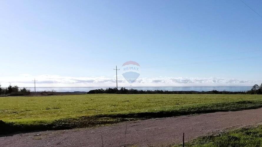 ISTRA, KAŠTELIR- parcela s panoramskim pogledom na more