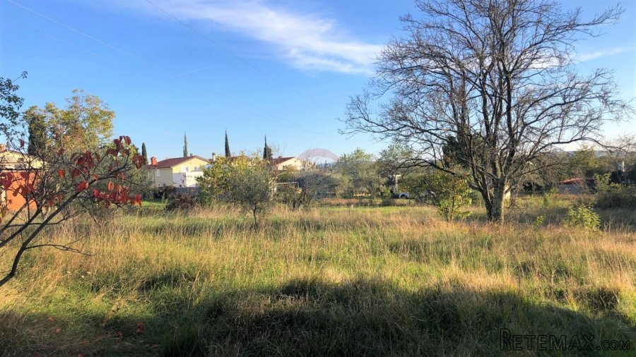 Istra, Kaštel, Buje, građevinski teren