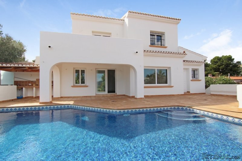 New 4 Bedroom 3 Bathroom Villa For Sale.. - 2