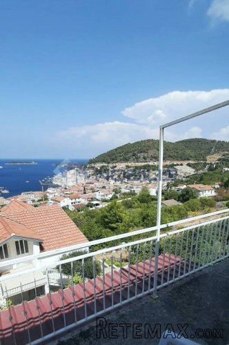 Vis, kuća78 m2 + okućnica 240 m2 - 5