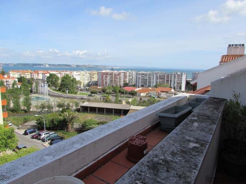 4 bedroom Duplex For Sale: Oeiras Park.. - 2