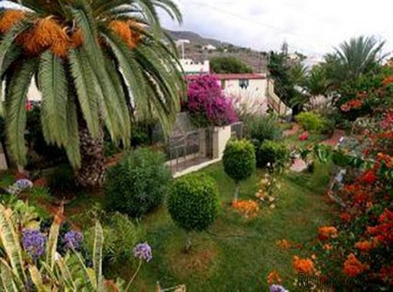 Country House For Sale in Adeje.. - 2