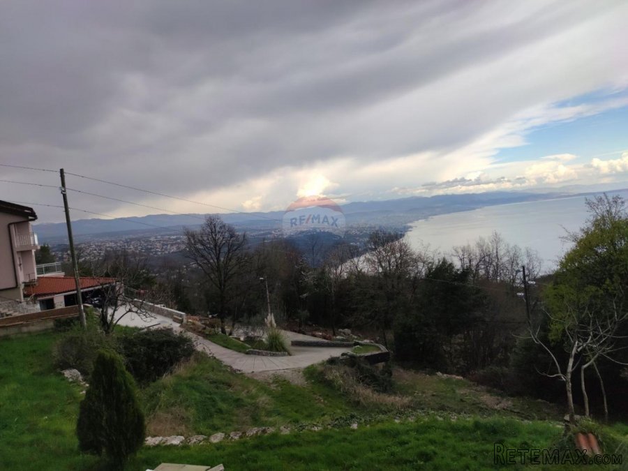 OPATIJA - BREGI - Građevinski teren od 1.147 m2 - 8