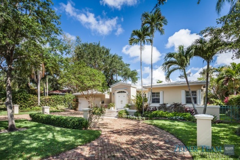 3 bedroom House For Sale: 1429 Mercado..