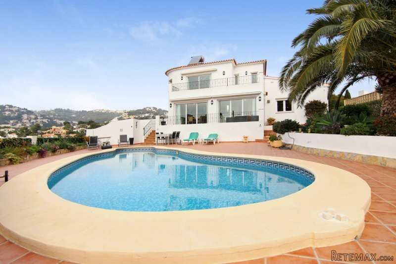 Beautiful 4 bedroom villa