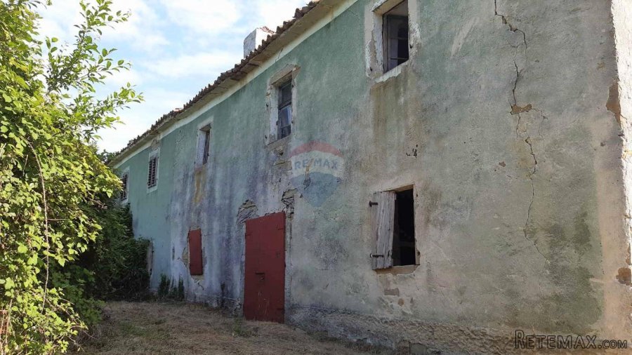 Istra, Draguć, starina za adaptaciju sa poljoprivrednim zeml - 5