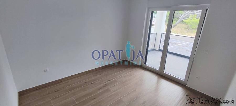 Vir,Nova zgrada sa četiri apartmana,400m do mora - 6