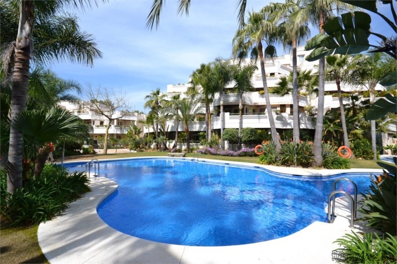 Nueva Andalucia - Puerto Banus, , 1..
