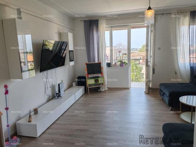 UMAG, prostran stan 80 m²
