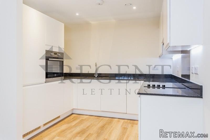 1 bedroom property for sale