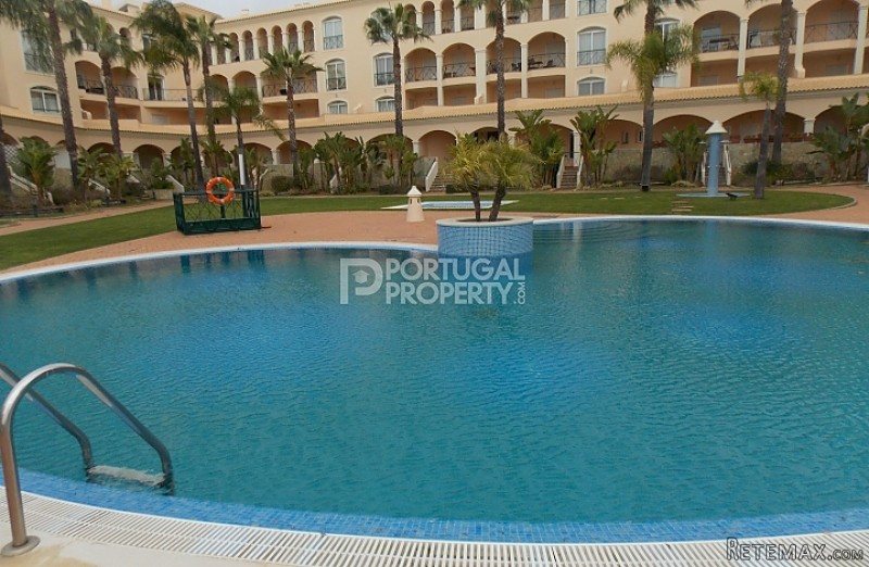 Superb 3 Bed, 2 Bath Apartment Close to.. - 2