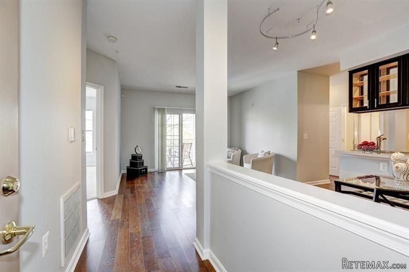 2 bedroom Apartment For Sale: 101.. - 2