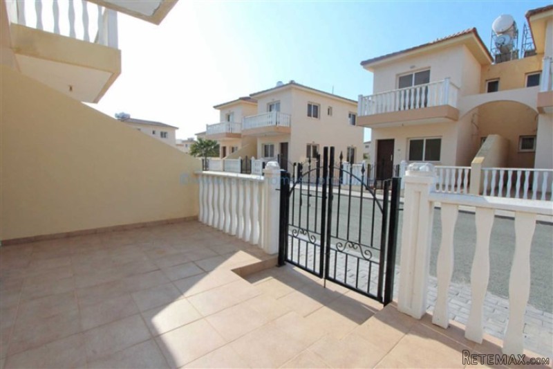 House Semi-detached - For Sale - 2.. - 2