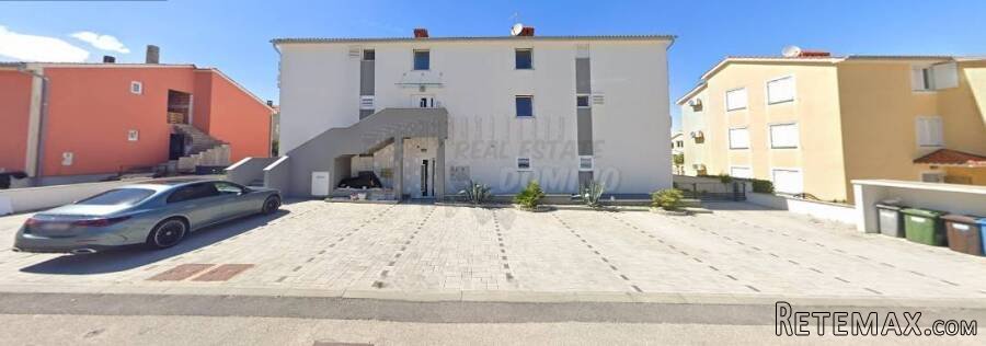 Apartman s velikom terasom, Malinska!