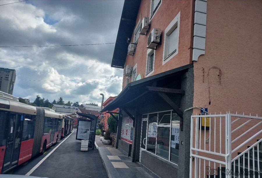 Lokal Vidikovac 200m2 - 2