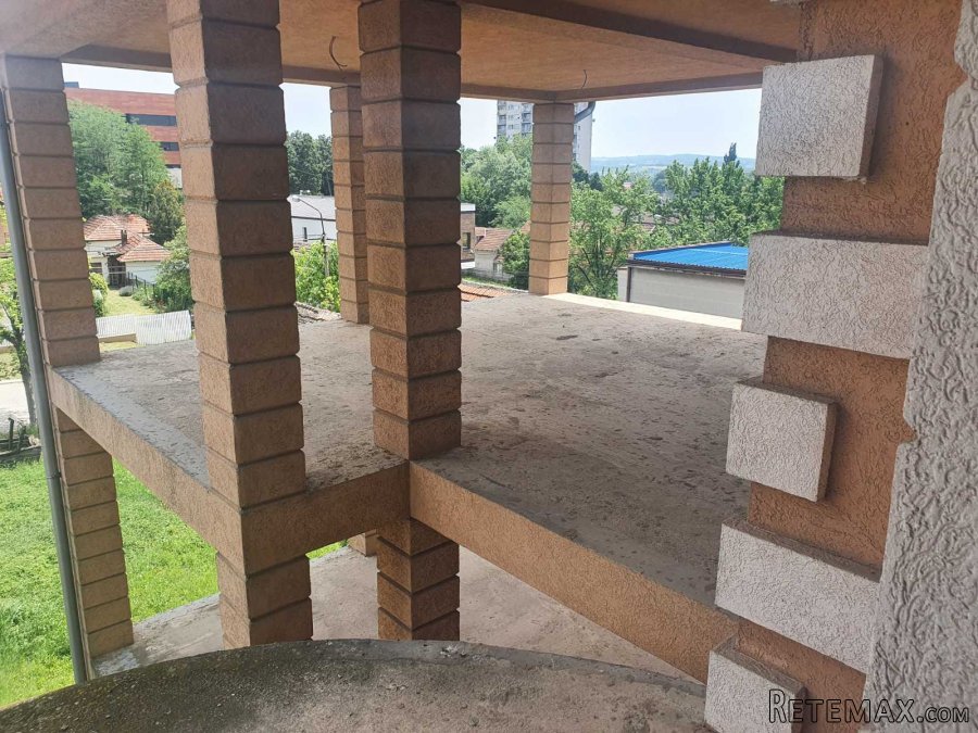 RETKO U PONUDI! Kuca u Smederevskoj Palanci - 2