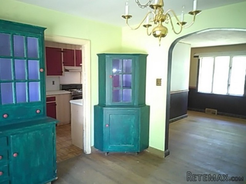 103 Monroe Ave Pitman, NJ, 08071.. - 2