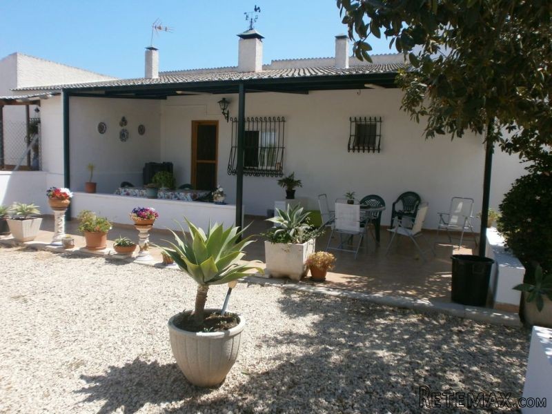 3 Bedrooms - Semi Detached - Alicante -.. - 2
