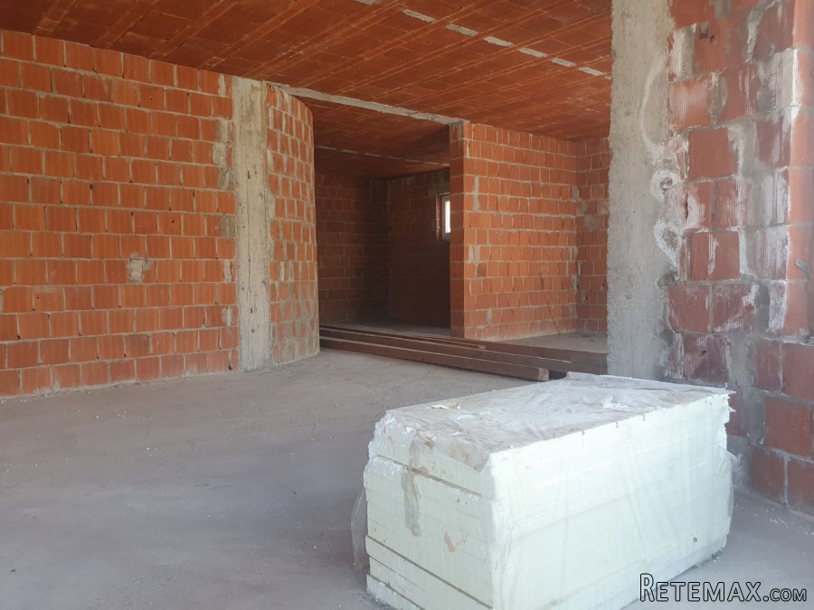 RETKO U PONUDI! Kuca u Smederevskoj Palanci - 5