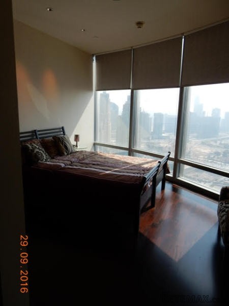 Stunning view of Burj Khalifa