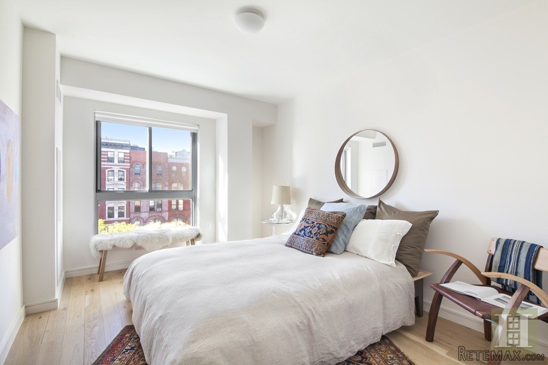 2 bedroom Apartment For Sale: 2231 ADAM.. - 2
