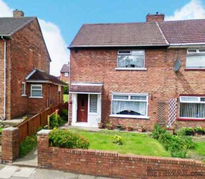 3 bedroom, Semi-detached House house..