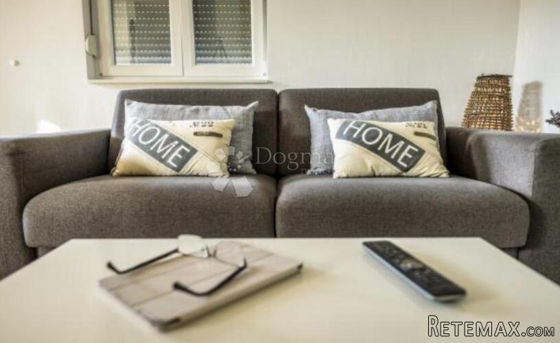Stan/apartman u Ninu, 50m od mora! Namješten+parkirno mjesto - 3
