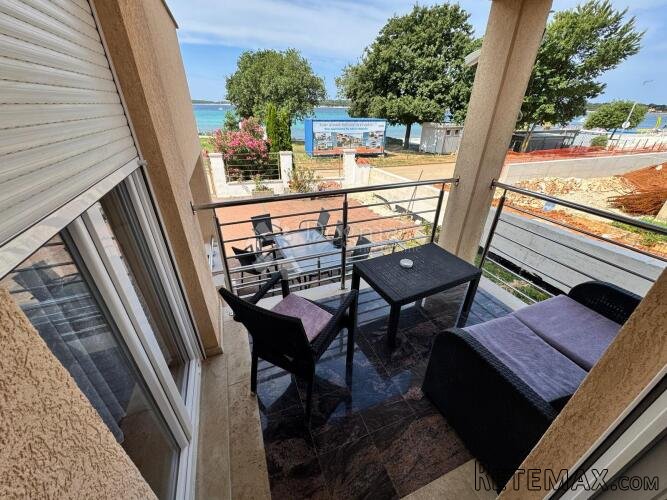 APARTMAN - PRVI RED DO MORA - MEDULIN