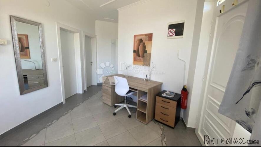 Ičići, apartman za dugoročan najam
